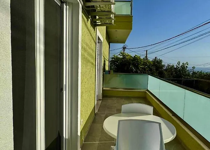 Oscar\'S Apartments Drymades