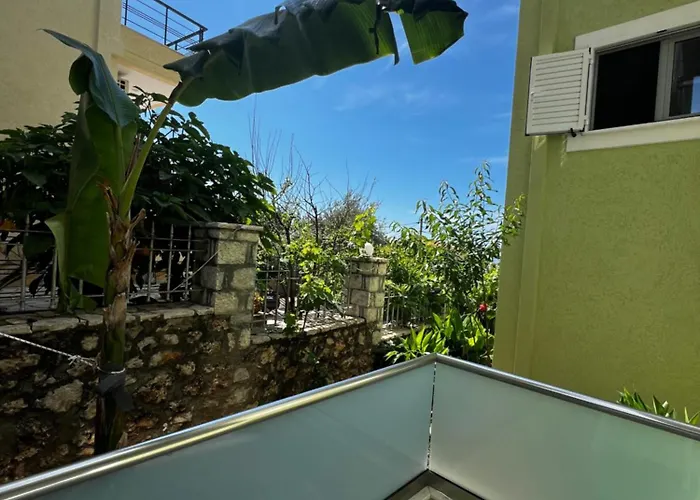 Oscar\'S Apartments Drymades